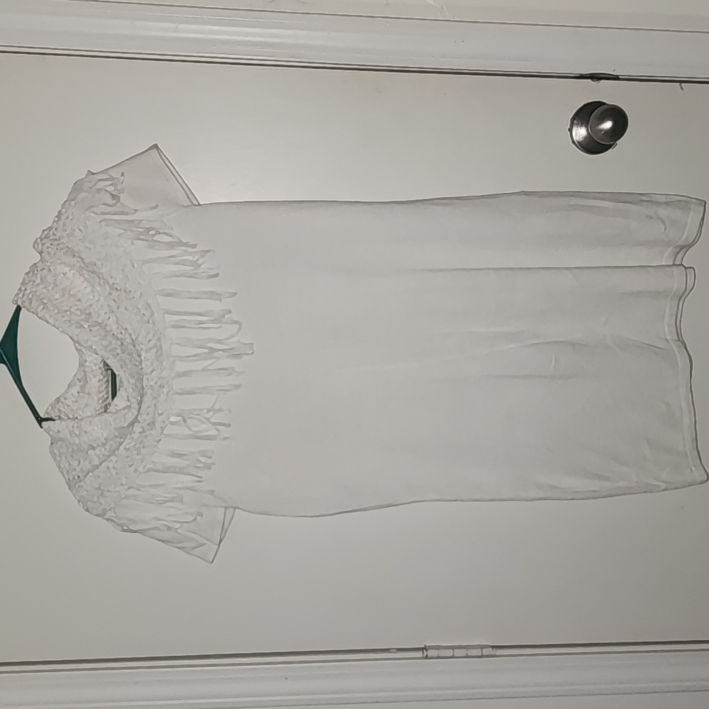 NWOT POWWOW KNITTED TOP/DEESS